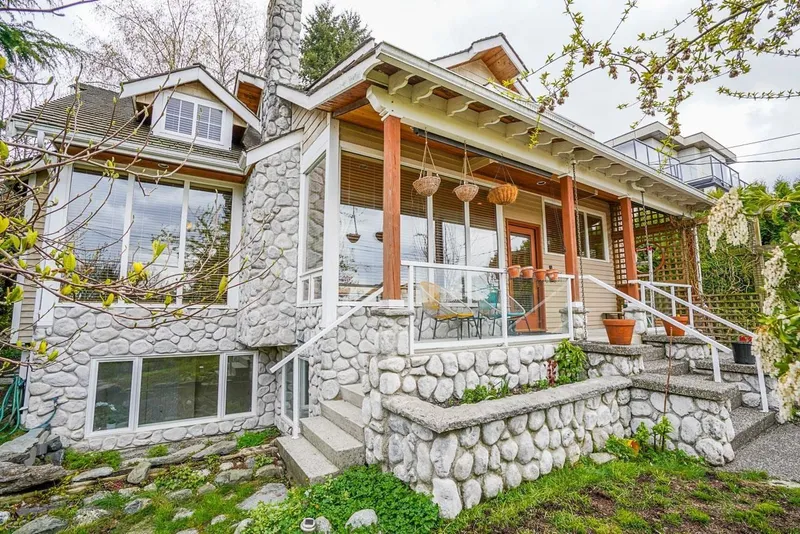 10500 125A STREET - photo 1 of 18