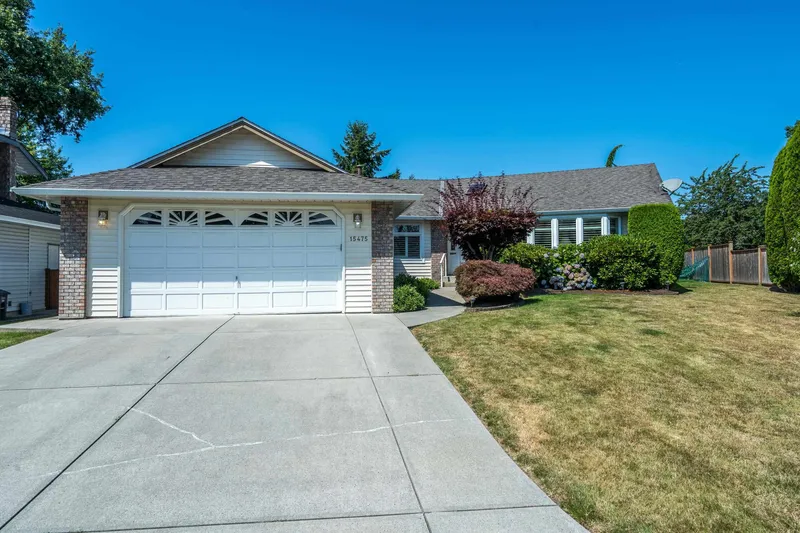 15475 KILMORE COURT - photo 2 of 25