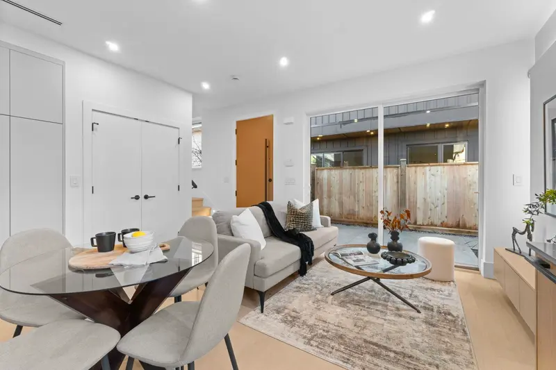 1947 E 13TH AVENUE - photo 2 of 17