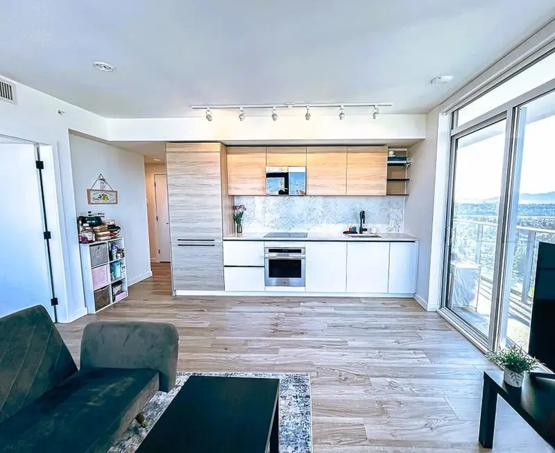 3104 10448 UNIVERSITY DRIVE - photo 2 of 8