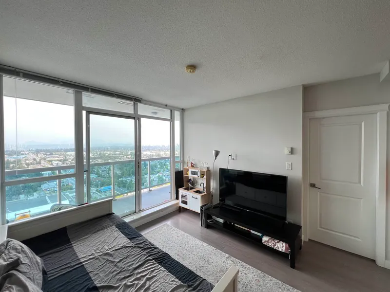 3305 11967 80 AVENUE - photo 1 of 23