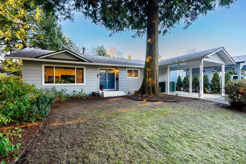 1668 CONNAUGHT DRIVE - photo 1 of 25