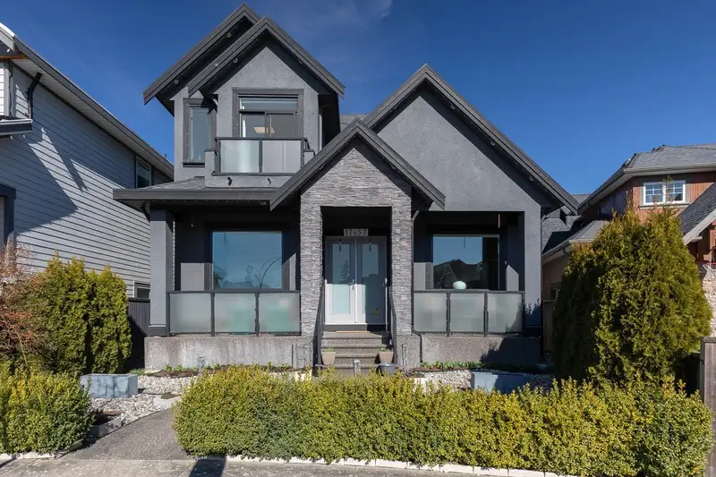 17457 2B AVENUE - photo 3 of 25