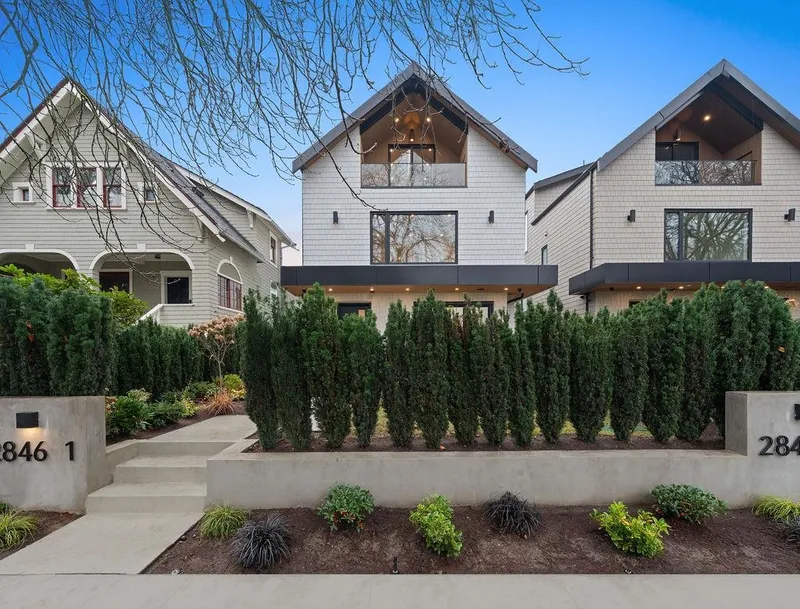 1 2846 W 12TH AVENUE - photo 2 of 25