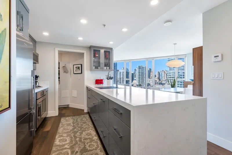 2007 918 COOPERAGE WAY - photo 2 of 25