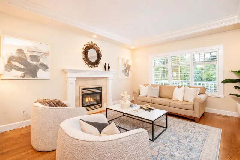 906 PROSPECT AVENUE - photo 4 of 25