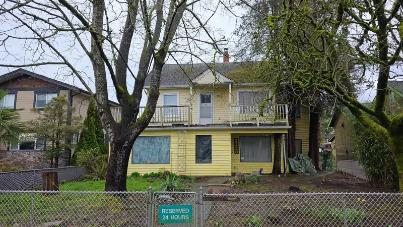 2320 BOEING AVENUE - photo 1 of 11