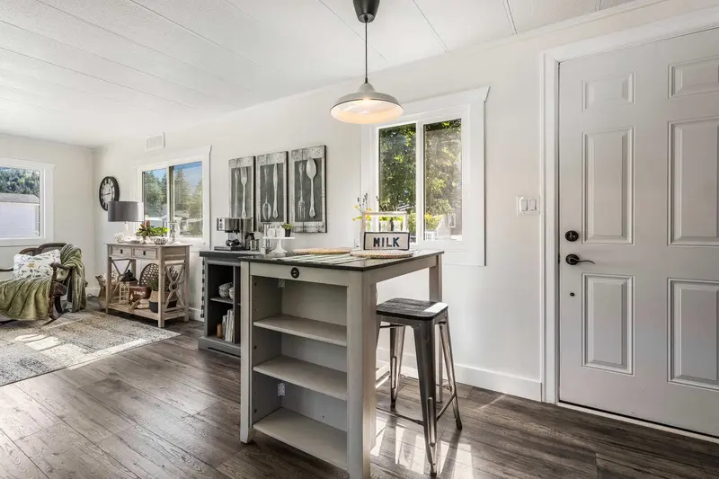 57 65367 KAWKAWA LAKE ROAD - photo 4 of 25