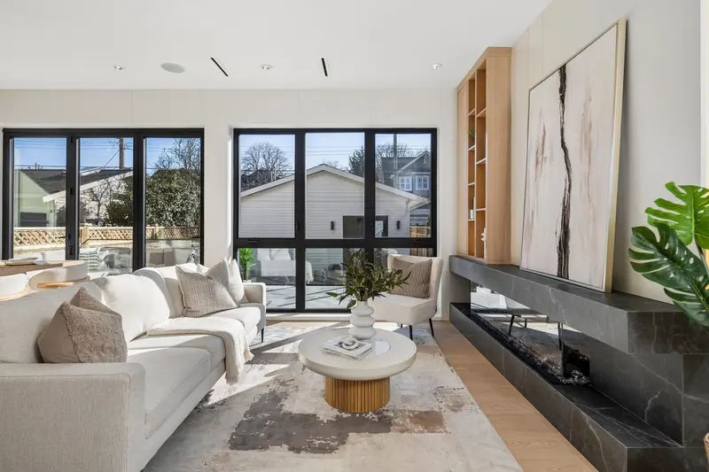 2 3036 W 13TH AVENUE - photo 2 of 25