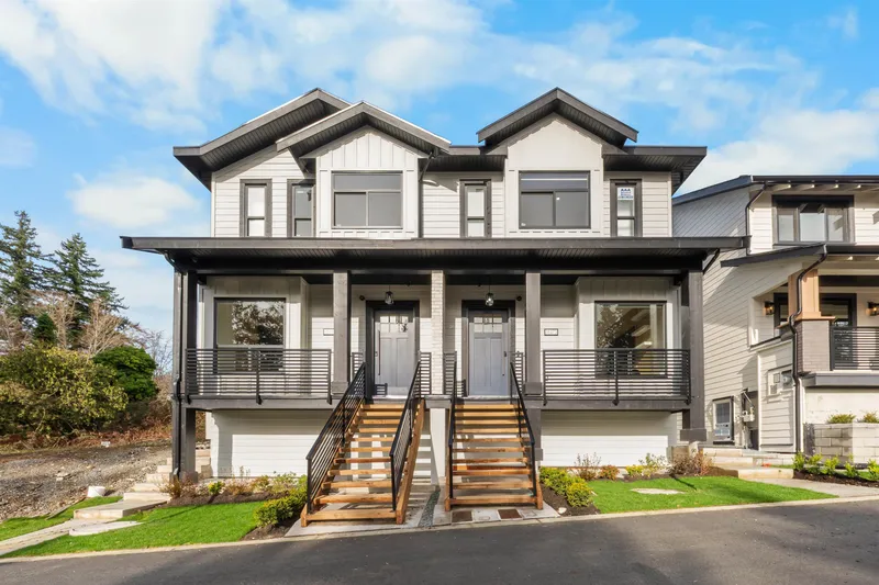 16473 20 AVENUE - photo 1 of 25