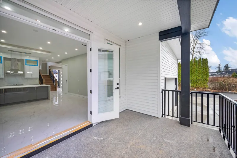 19351 71 AVENUE - photo 2 of 24