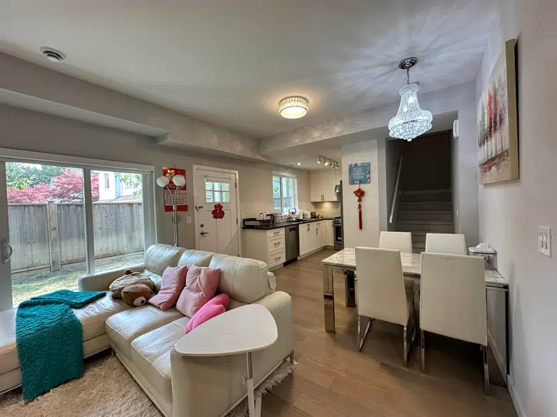 32 7180 LECHOW STREET - photo 2 of 21