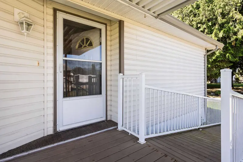 108 6035 VEDDER ROAD - photo 4 of 25