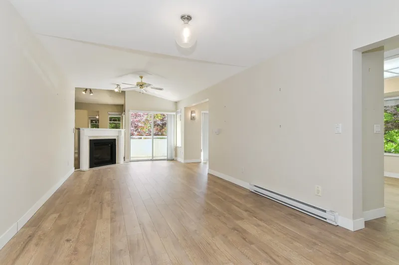 228 7156 121 STREET - photo 3 of 25