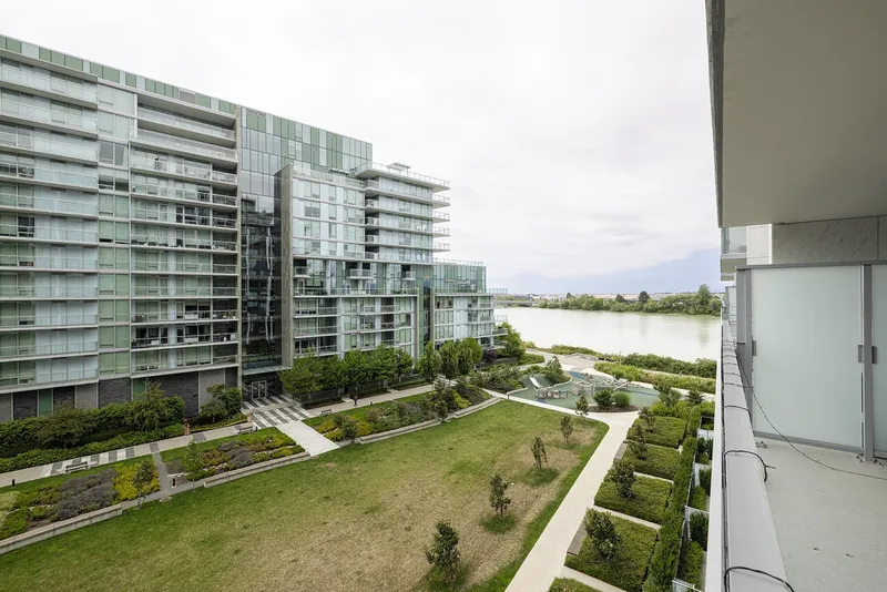 514 6811 PEARSON WAY - photo 1 of 25