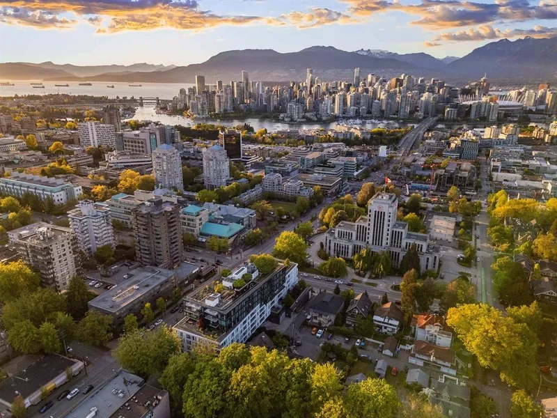 909 2888 CAMBIE STREET - photo 1 of 25