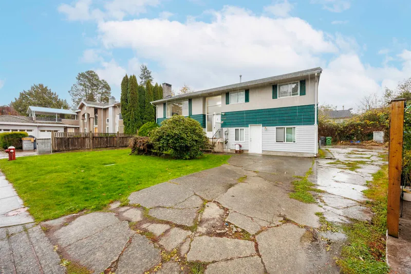 6140 OTTER PLACE - photo 3 of 23