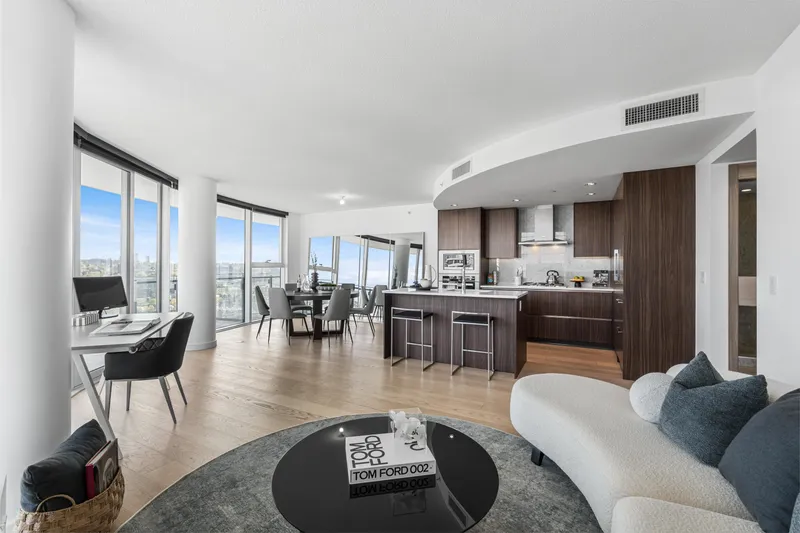 2717 89 NELSON STREET - photo 1 of 25