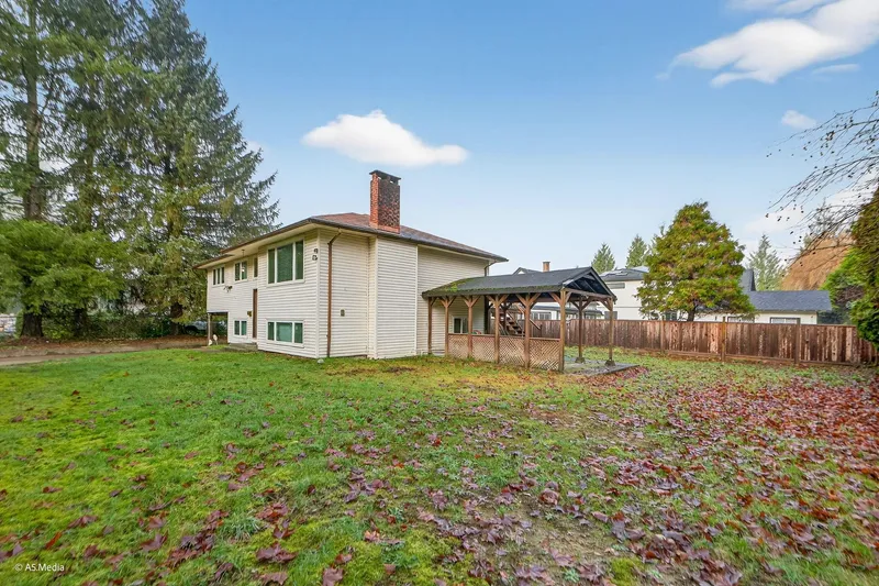 22939 128 AVENUE - photo 1 of 25