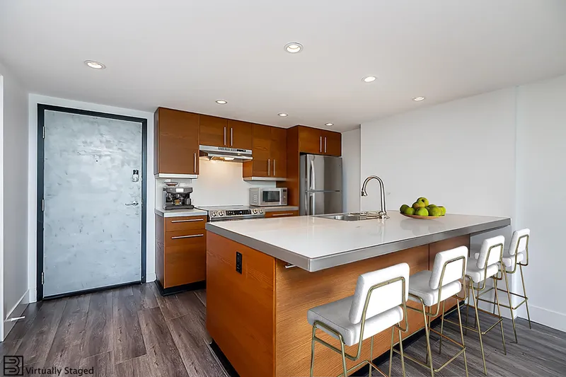 212 1238 SEYMOUR STREET - photo 4 of 23