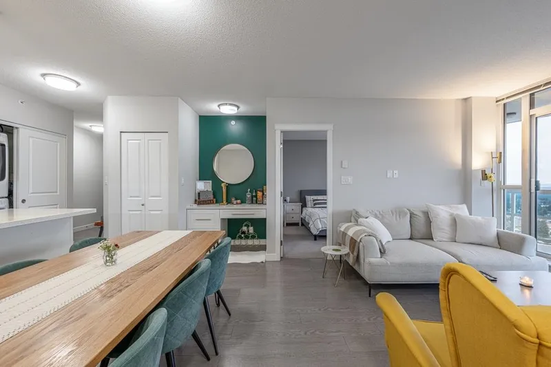 2601 11967 80 AVENUE - photo 1 of 25