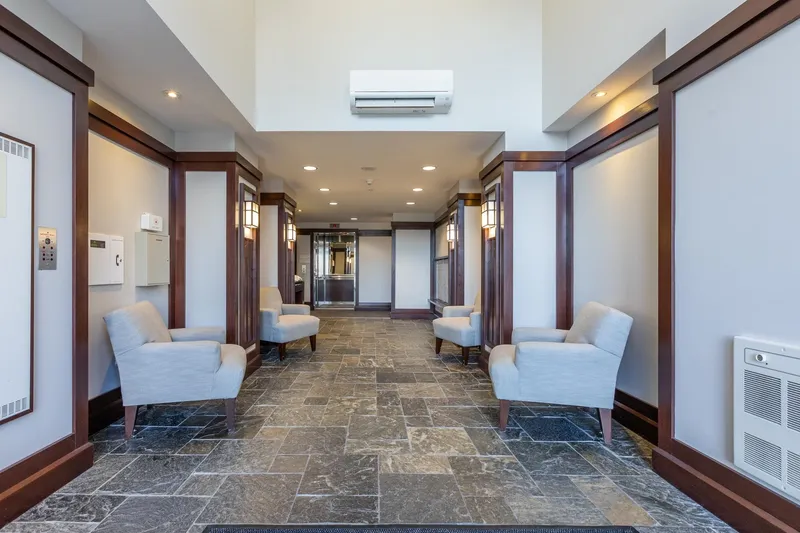 103 1551 FOSTER STREET - photo 3 of 25