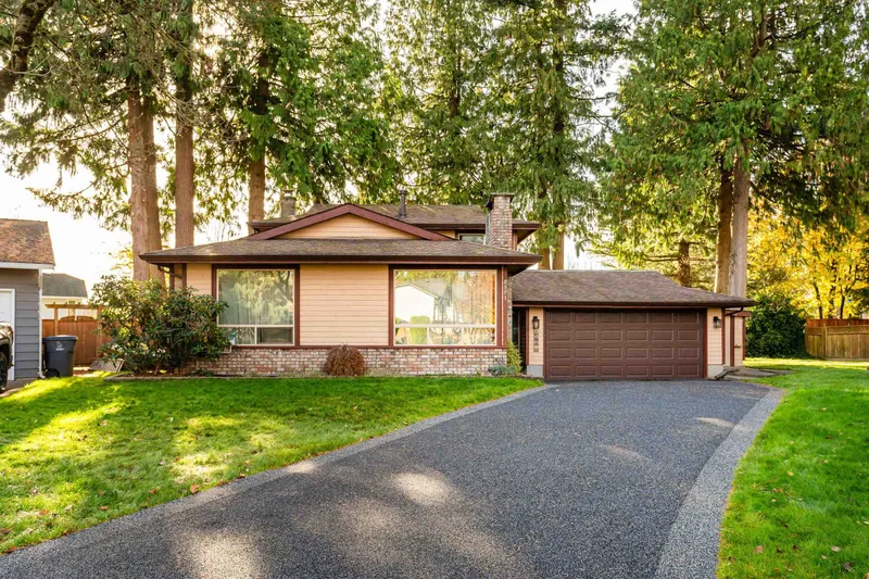 8971 145A STREET - photo 2 of 25