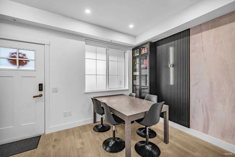 12 8888 SPIRES ROAD - photo 4 of 24