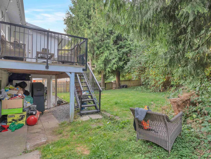 2651 MACBETH CRESCENT - photo 3 of 18