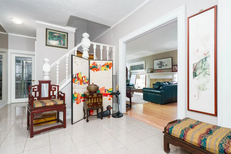 1450 W 40TH AVENUE - photo 2 of 21