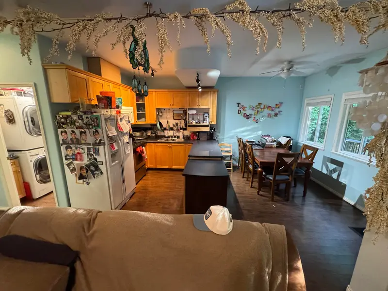 6693 CANADA WAY - photo 2 of 20