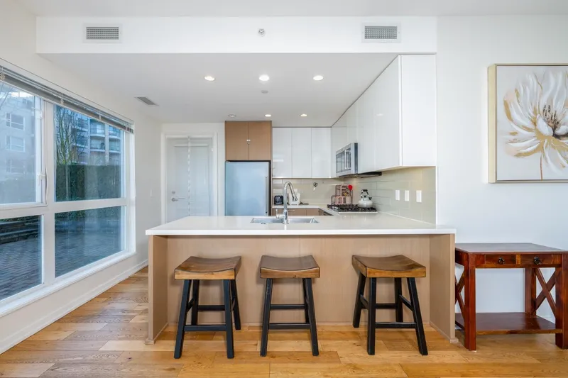 127 5311 CEDARBRIDGE WAY - photo 4 of 25