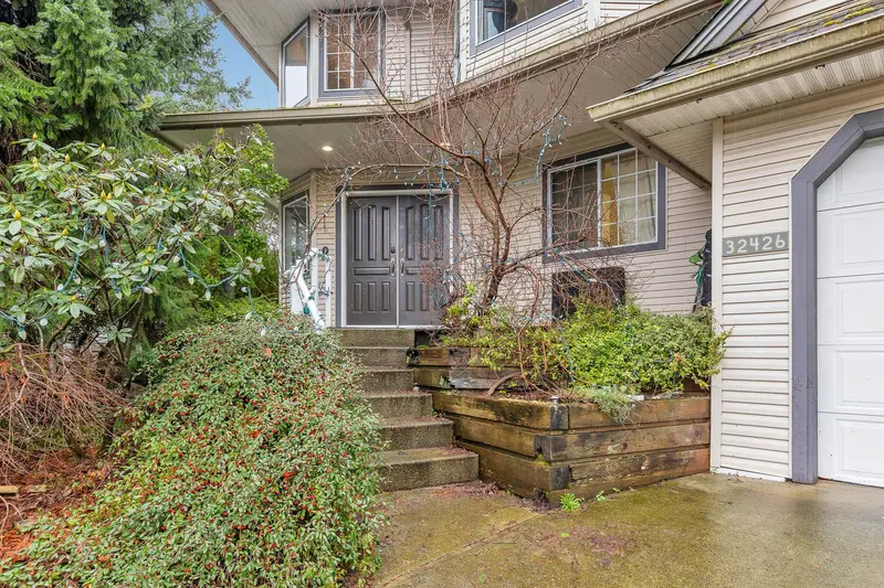 32426 HASHIZUME TERRACE - photo 3 of 25