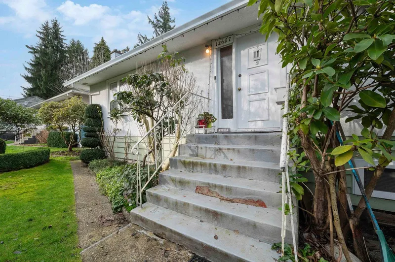 12657 98 AVENUE - photo 4 of 25