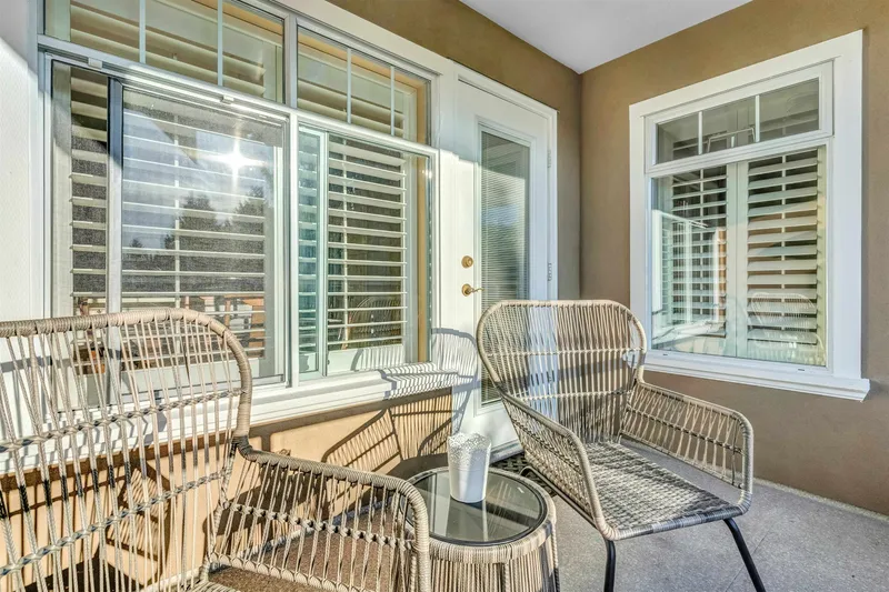 205 1320 55 STREET - photo 2 of 16