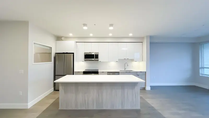 304 20061 FRASER HIGHWAY - photo 1 of 22