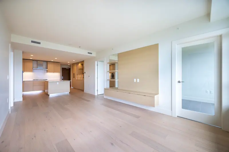 305 3639 W 16TH AVENUE - photo 3 of 25