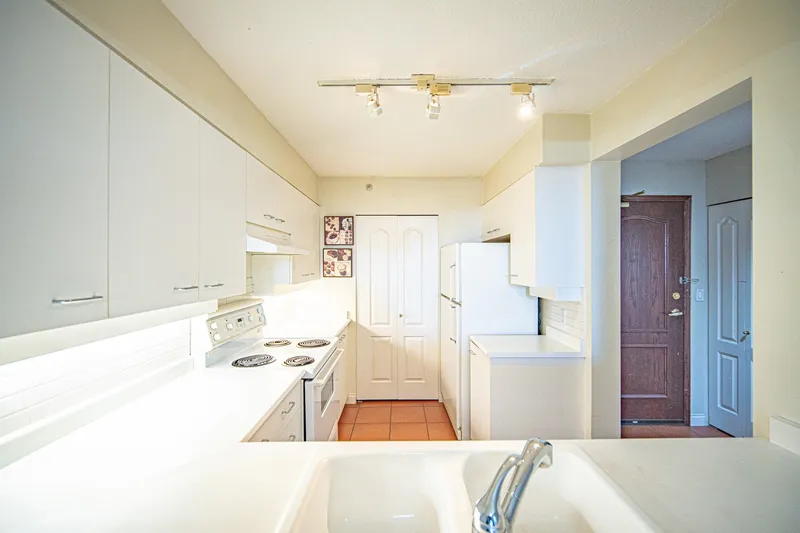 1201 7380 ELMBRIDGE WAY - photo 4 of 14