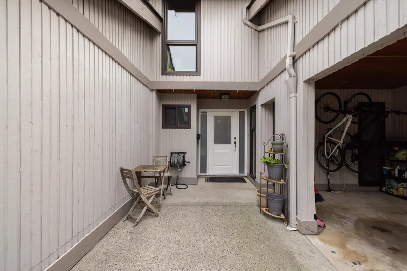 3 5600 LADNER TRUNK ROAD - photo 3 of 25