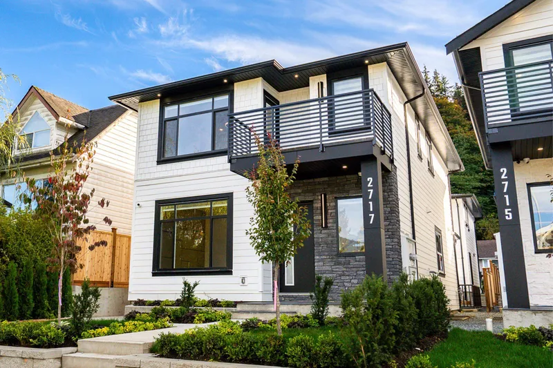 2717 HENRY STREET - photo 2 of 25