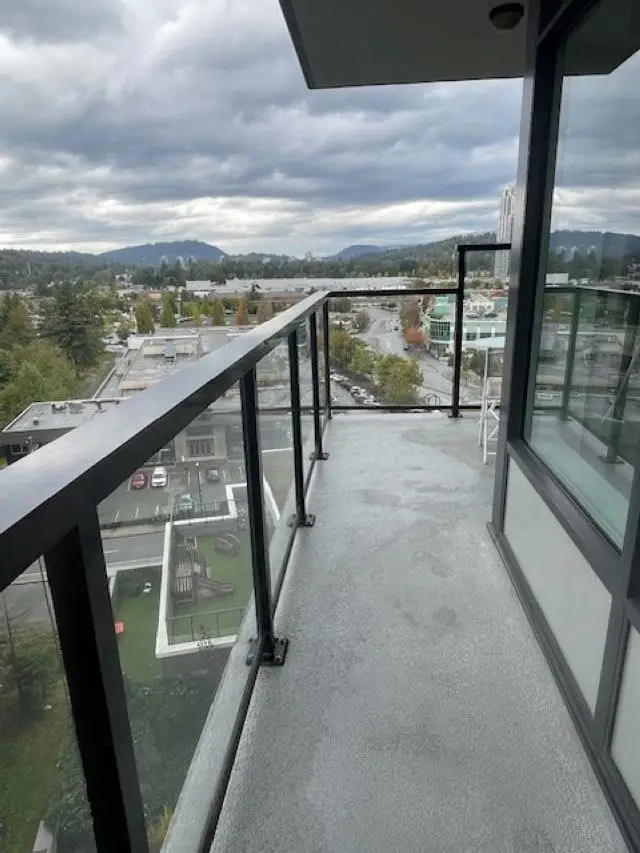 1206 3080 LINCOLN AVENUE - photo 4 of 10