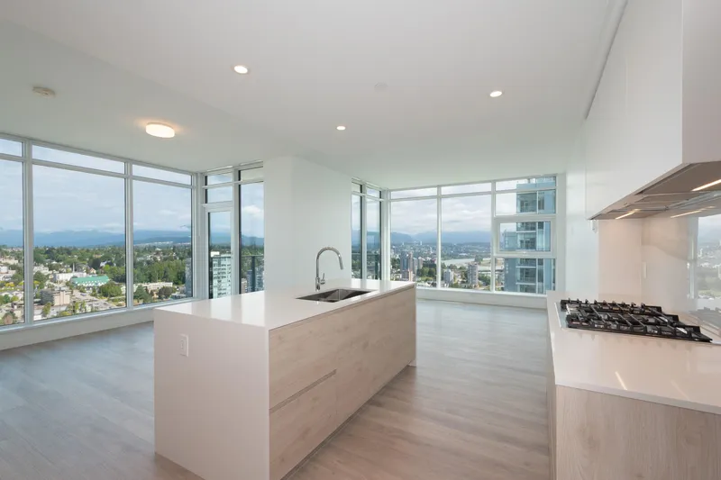 4004 680 QUAYSIDE DRIVE - photo 2 of 25