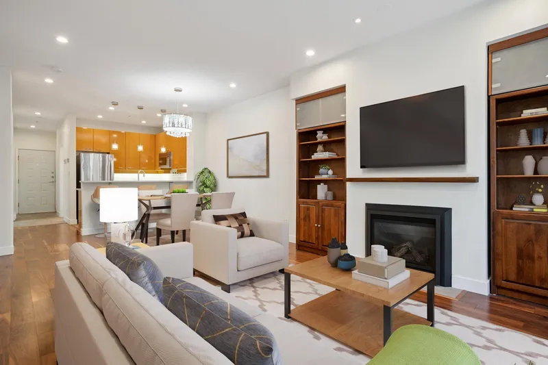 210 2028 W 11 AVENUE - photo 1 of 16