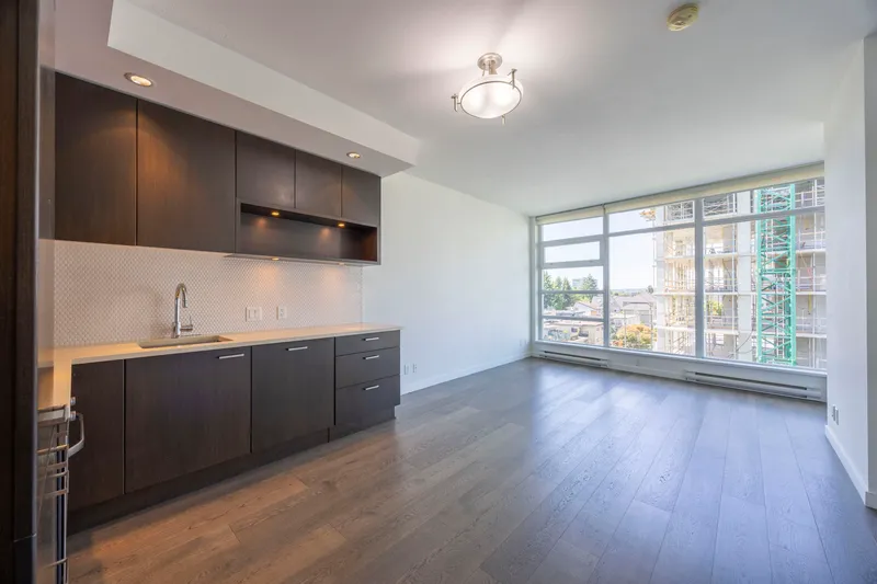 703 2550 SPRUCE STREET - photo 4 of 25