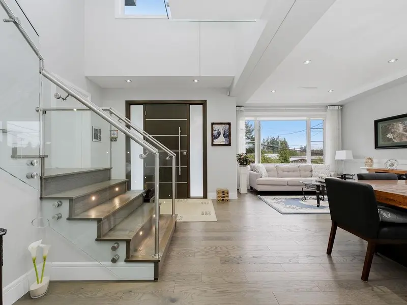 4507 PERCIVAL AVENUE - photo 2 of 25