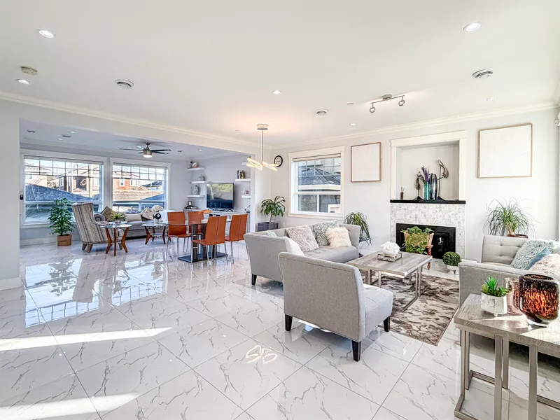 5626 ELIZABETH STREET - photo 3 of 15