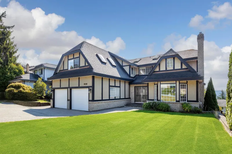 2562 FUCHSIA PLACE - photo 1 of 25