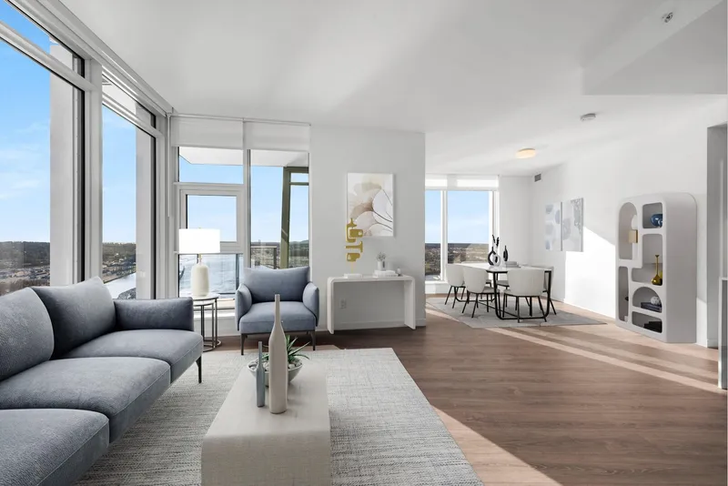 4008 680 QUAYSIDE DRIVE - photo 1 of 25