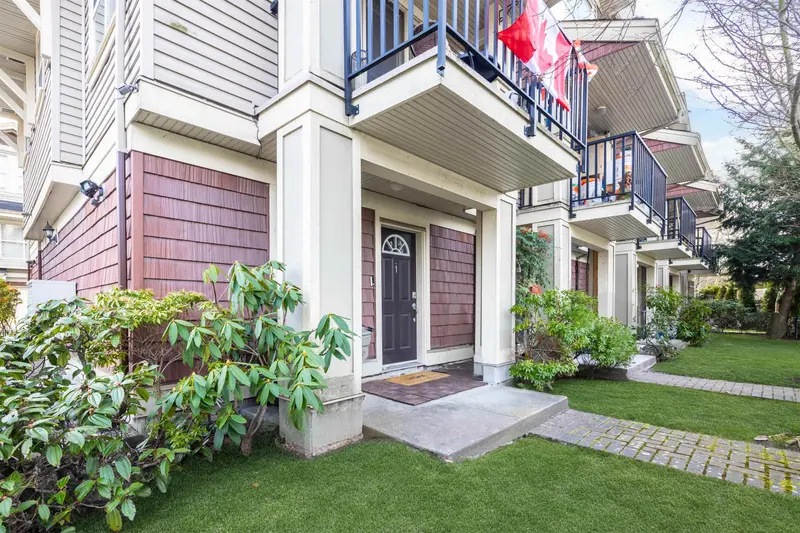 1 9000 GRANVILLE AVENUE - photo 2 of 19