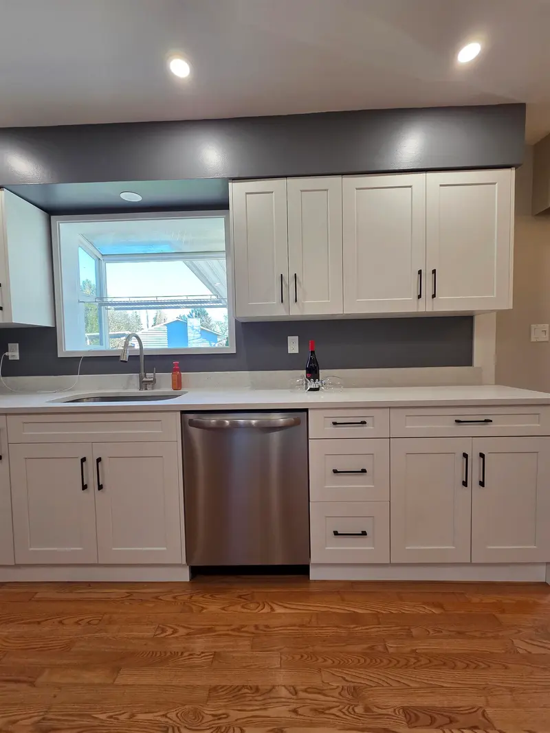 3420 SHAUGHNESSY STREET - photo 2 of 25